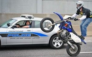 stunt-vs-police1